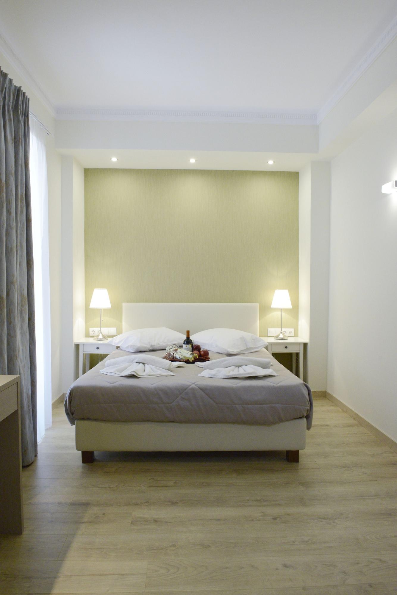 Phidias Hotel 3*